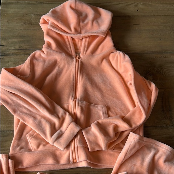 btween Kids Matching Set in Peach, fleece hoodie and pants, Size 7 - Picture 3 of 4